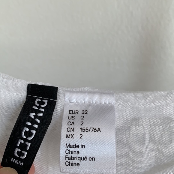 White H&M cropped off shoulder long sleeve top size 2 - Picture 2 of 7